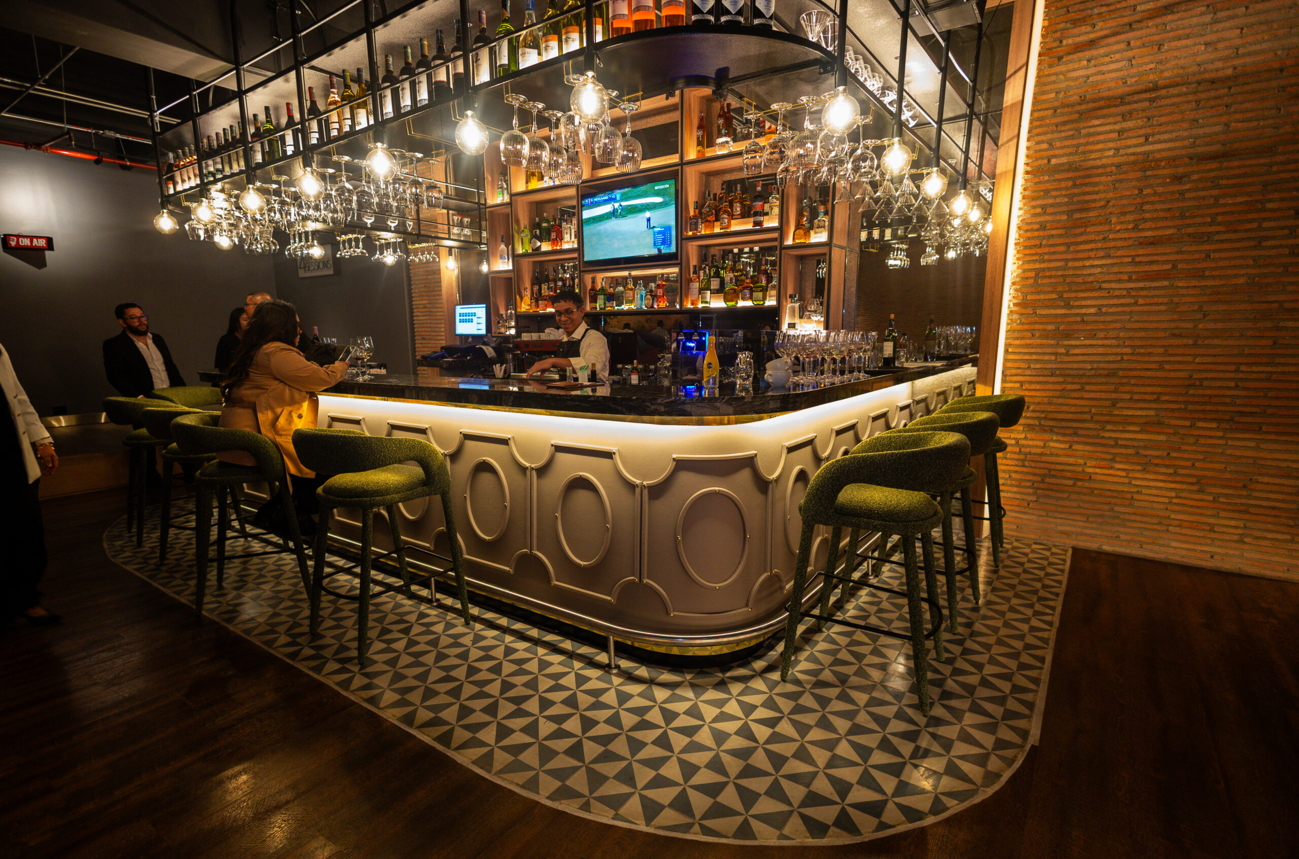 restaurante cerca a bogota Cuatro Bistró